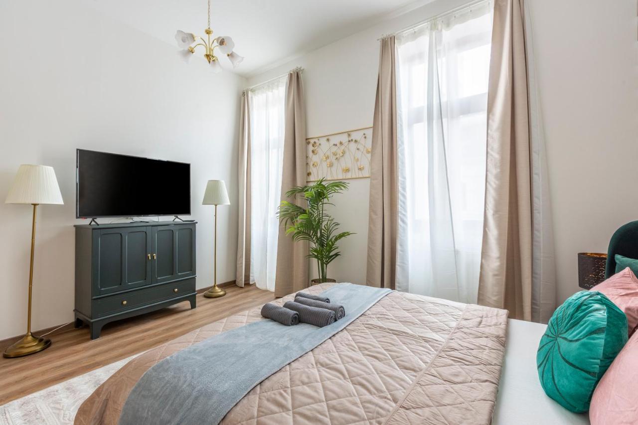 Explore Budapest From A Luxurious Cozy Apartment Εξωτερικό φωτογραφία