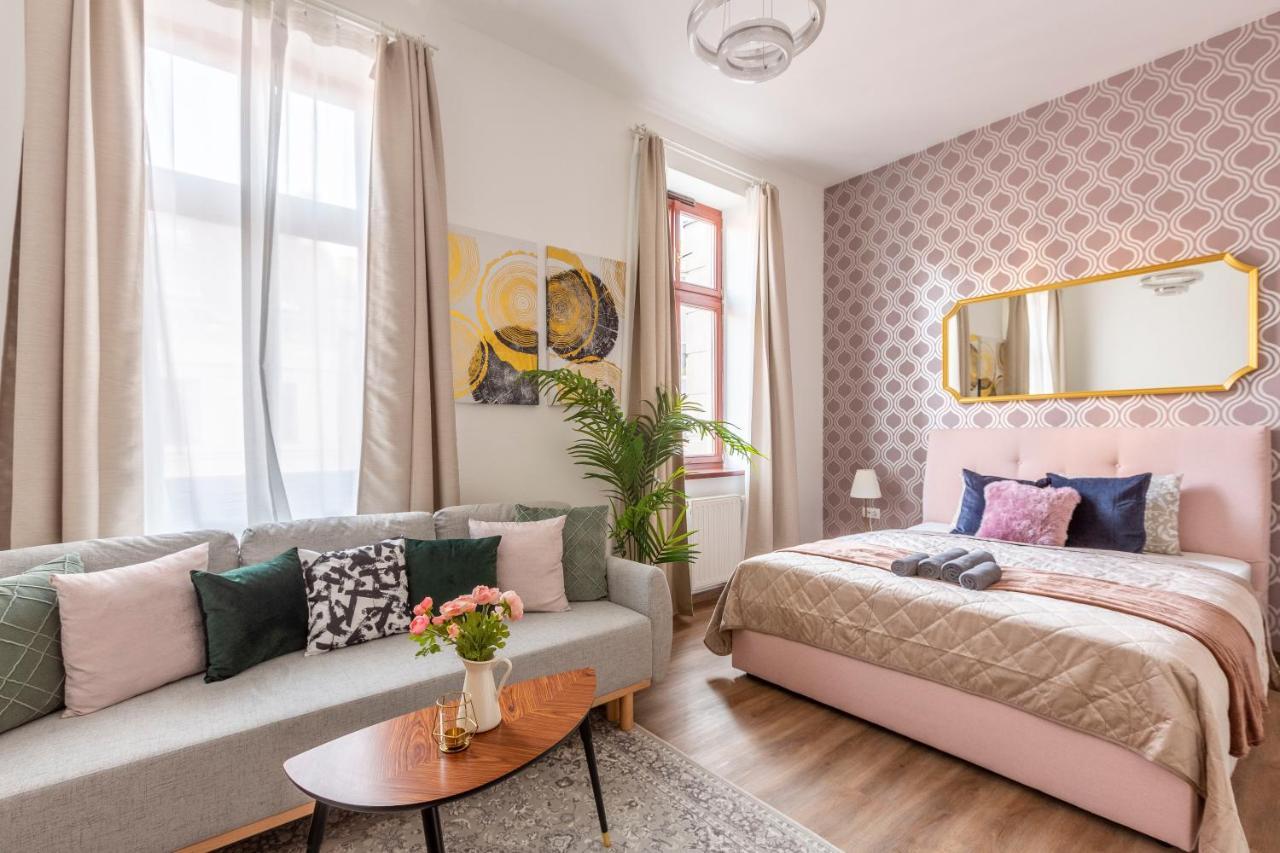 Explore Budapest From A Luxurious Cozy Apartment Εξωτερικό φωτογραφία
